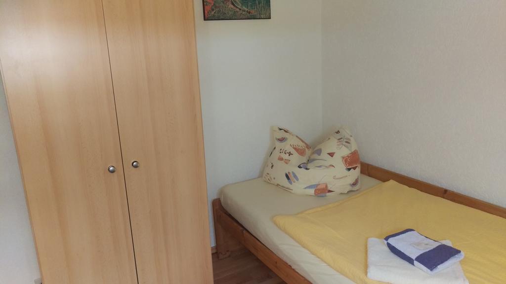 Landhaus Mecklenburg Waren  Kamer foto