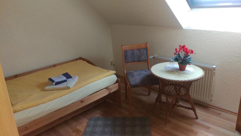 Landhaus Mecklenburg Waren  Kamer foto